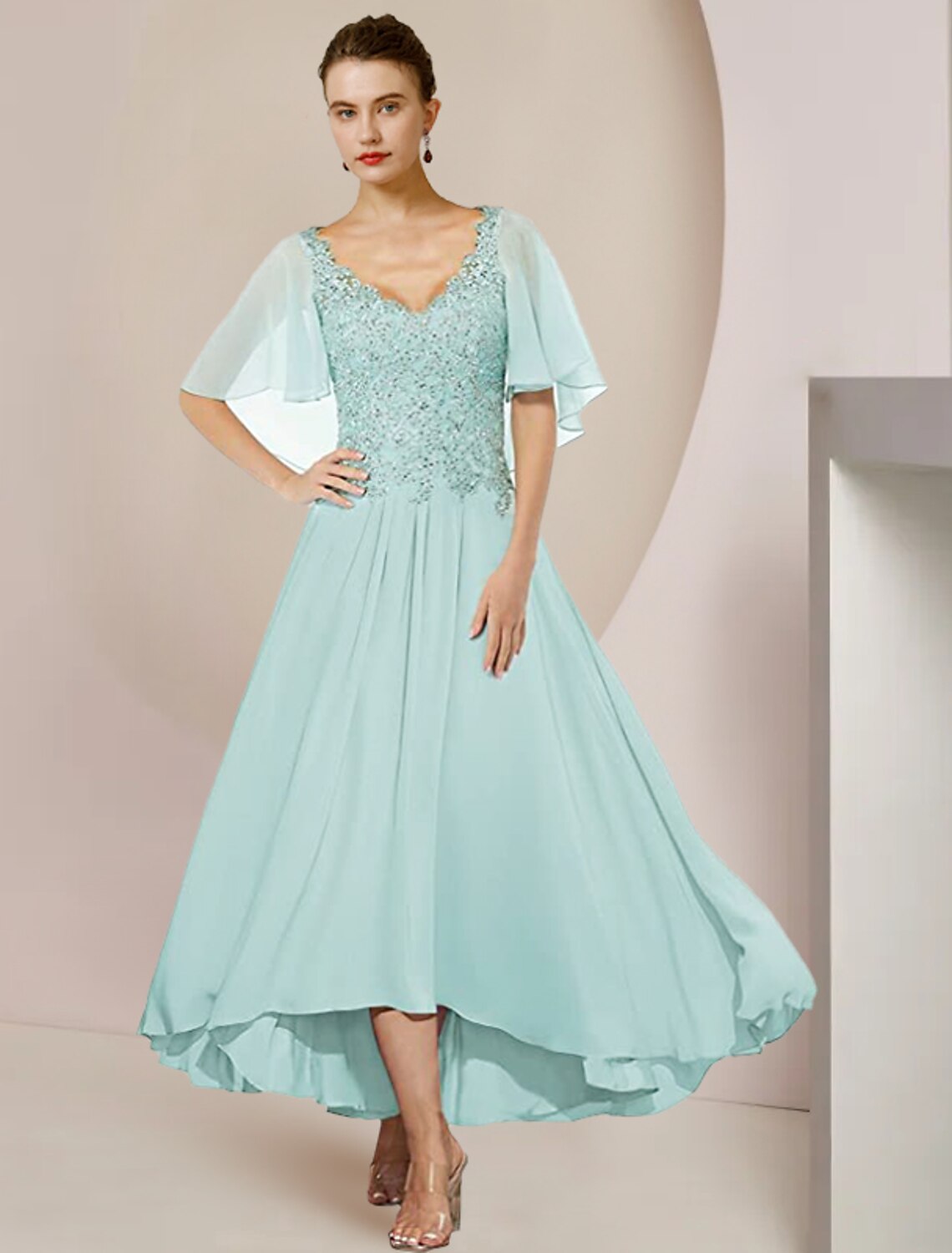 Abito da cerimonia per la madre della sposa, a trapezio, elegante, con scollo a V asimmetrico, lunghezza tè, in chiffon, pizzo, maniche corte, con applicazioni a pieghe